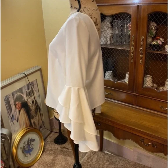 Milly Annie Bell-Sleeve Italian Cady Blouse NWOT - Picture 4 of 7